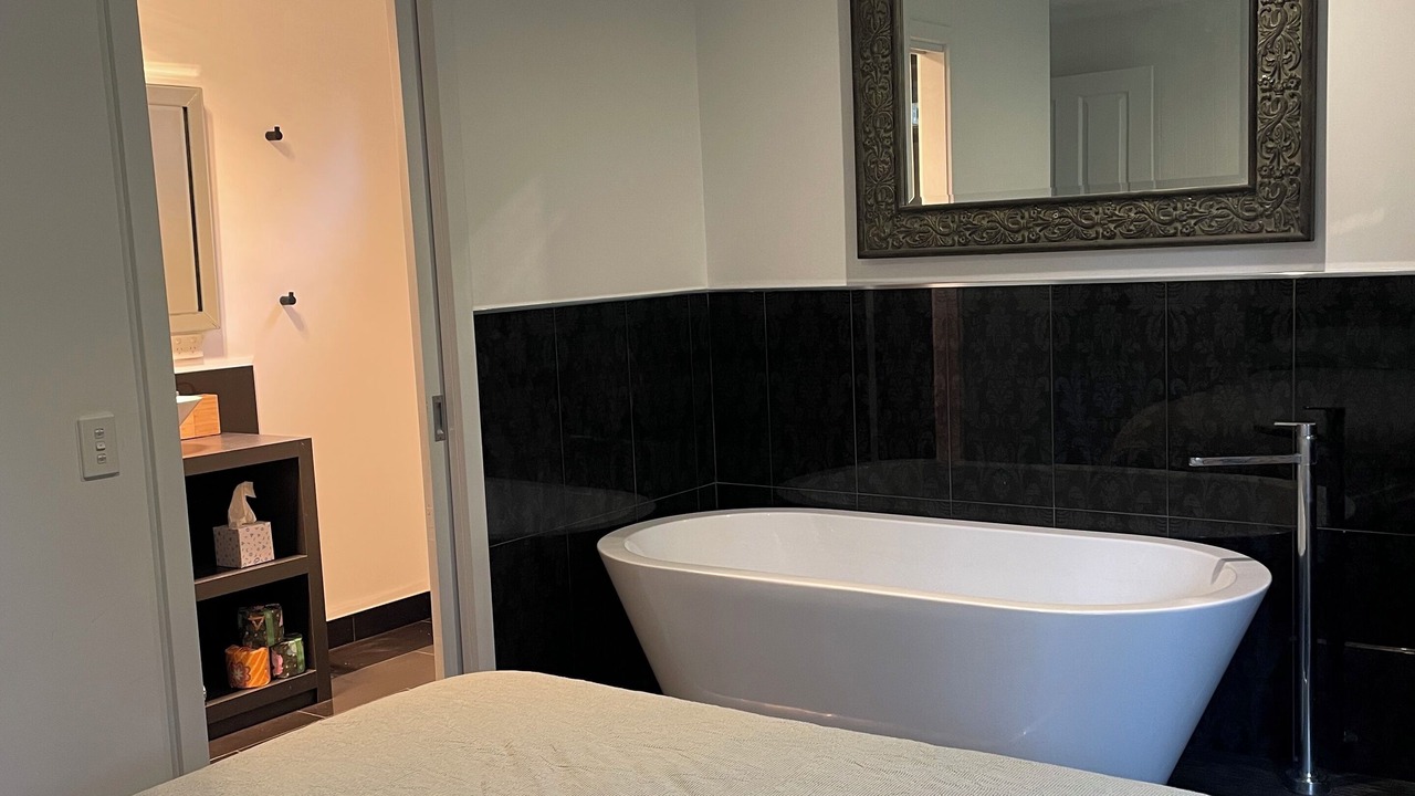 Photo of Bathroom in Halls Gap