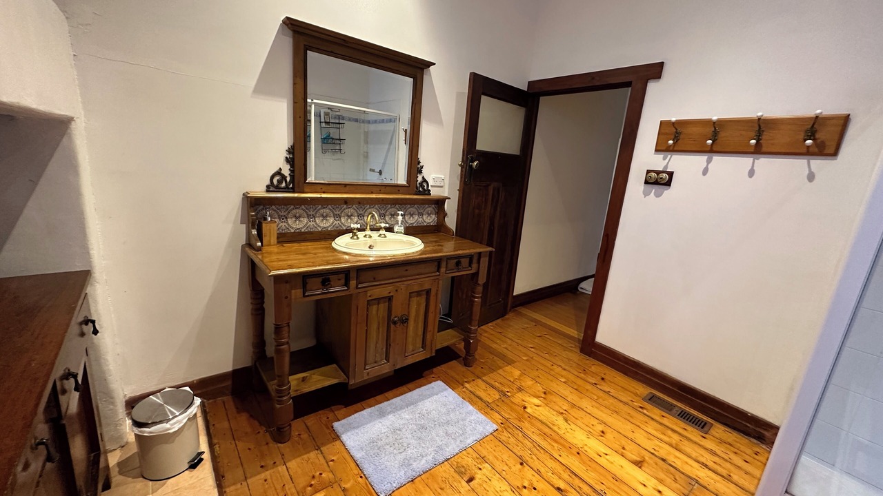 Photo of Bathroom in Mentone
