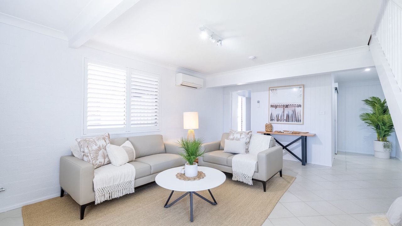 Photo of Livingroom in Corlette