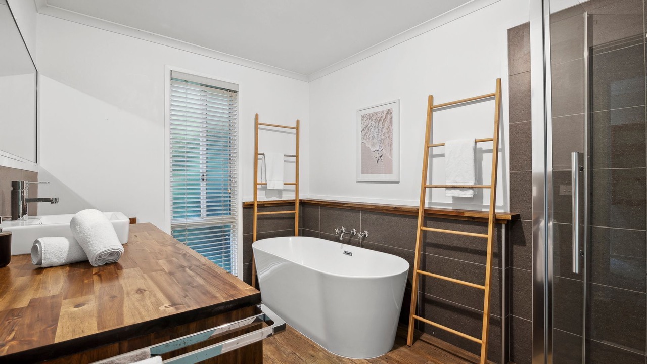Photo of Bathroom in Anglesea
