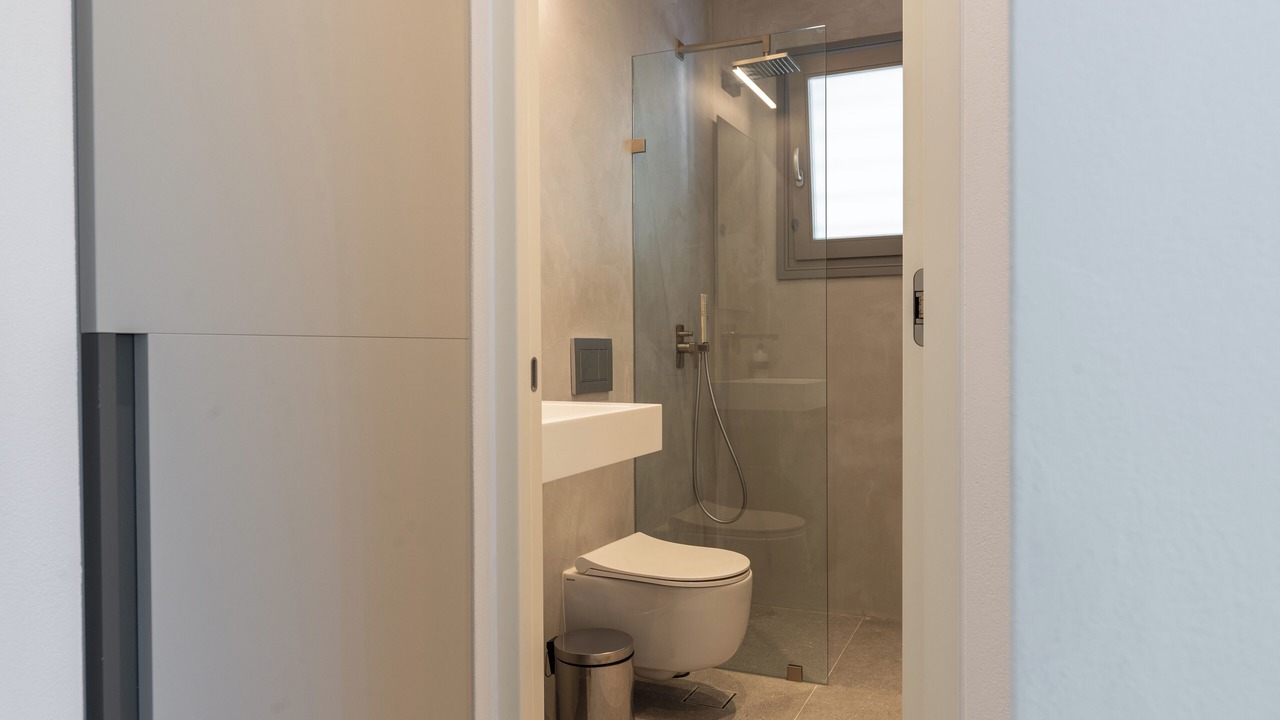 Photo of Bathroom in Aliki