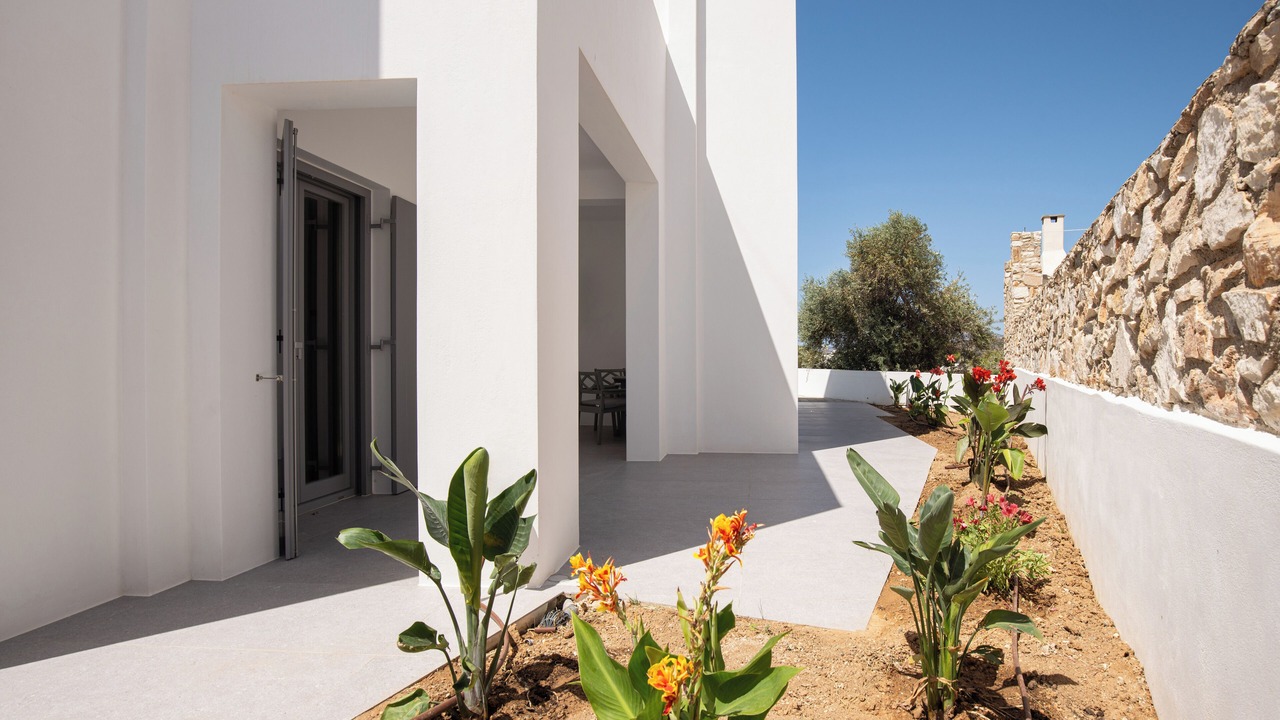 Photo of Outdoor in Aliki
