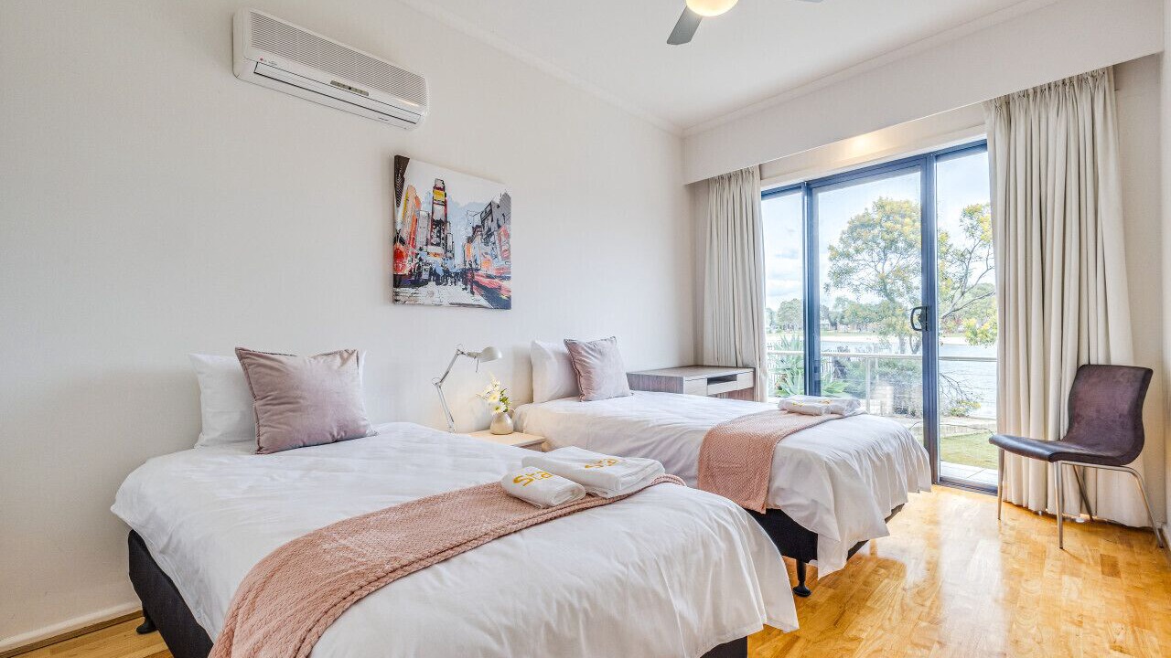 Photo of Bedroom in Sanctuary Lakes