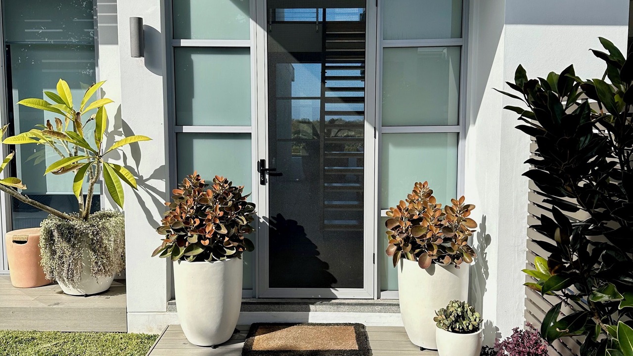 Photo of Outdoor in Magenta Shores