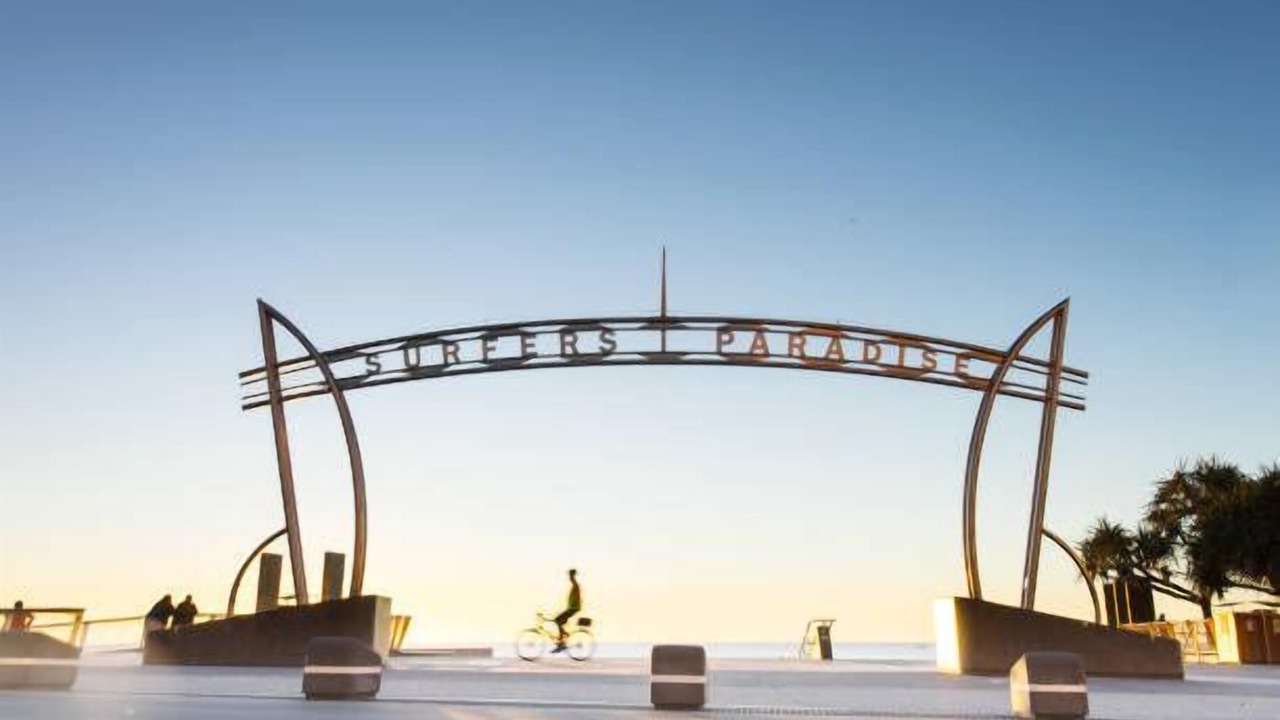 Photo of Others in Surfers Paradise