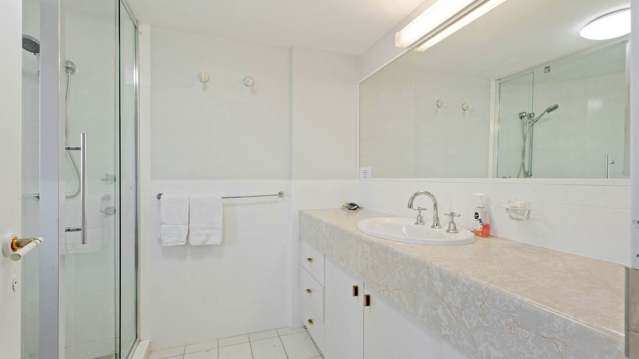 Photo of Bathroom in Torquay