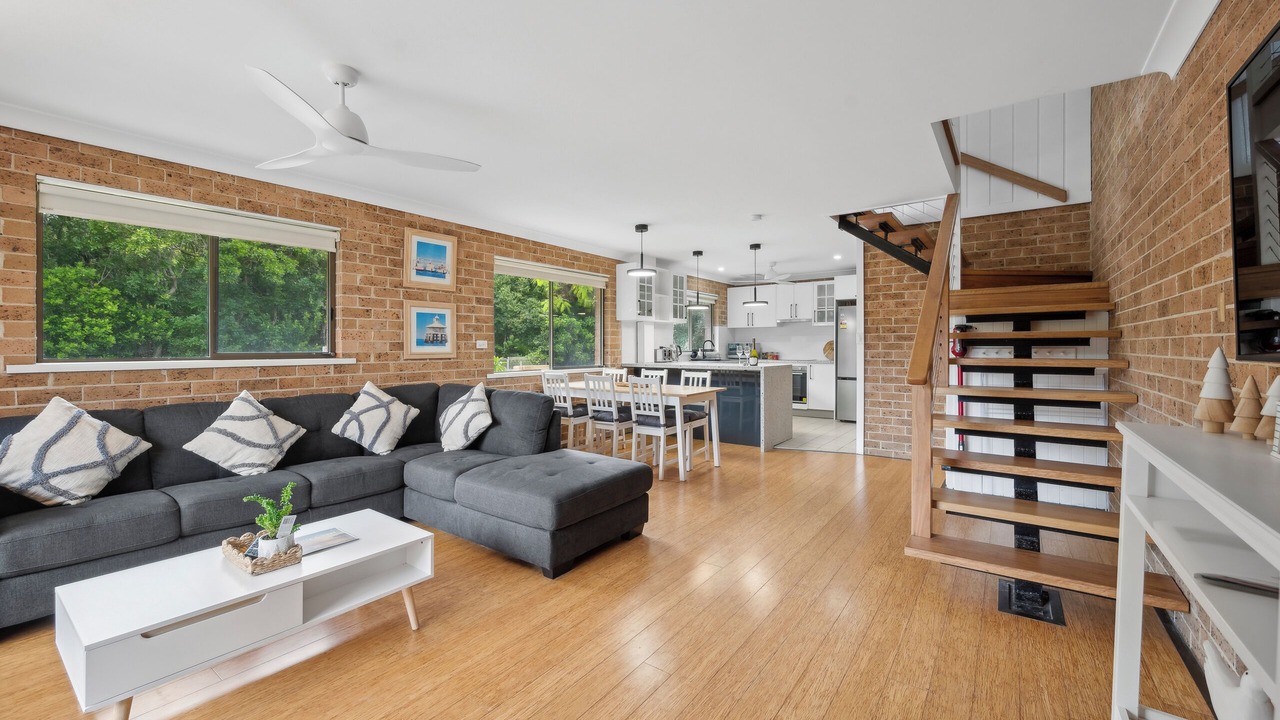 Photo of Livingroom in Sawtell