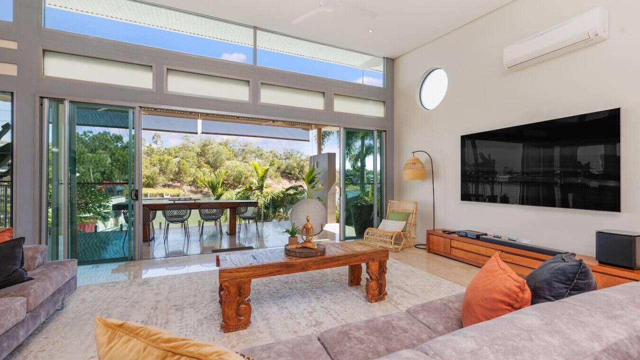 Photo of Livingroom in Bayview