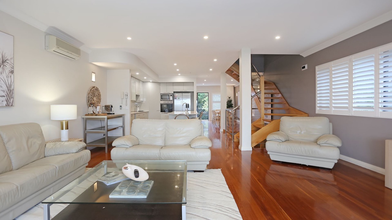 Photo of Livingroom in Hawks Nest