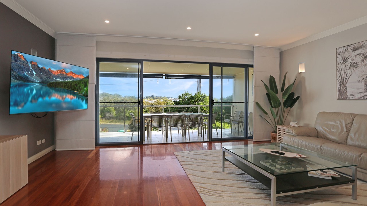 Photo of Livingroom in Hawks Nest