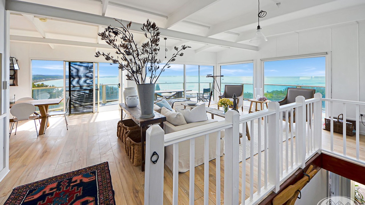 Photo of Livingroom in Cape Bridgewater