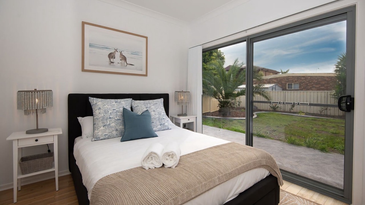 Photo of Bedroom in Maloneys Beach