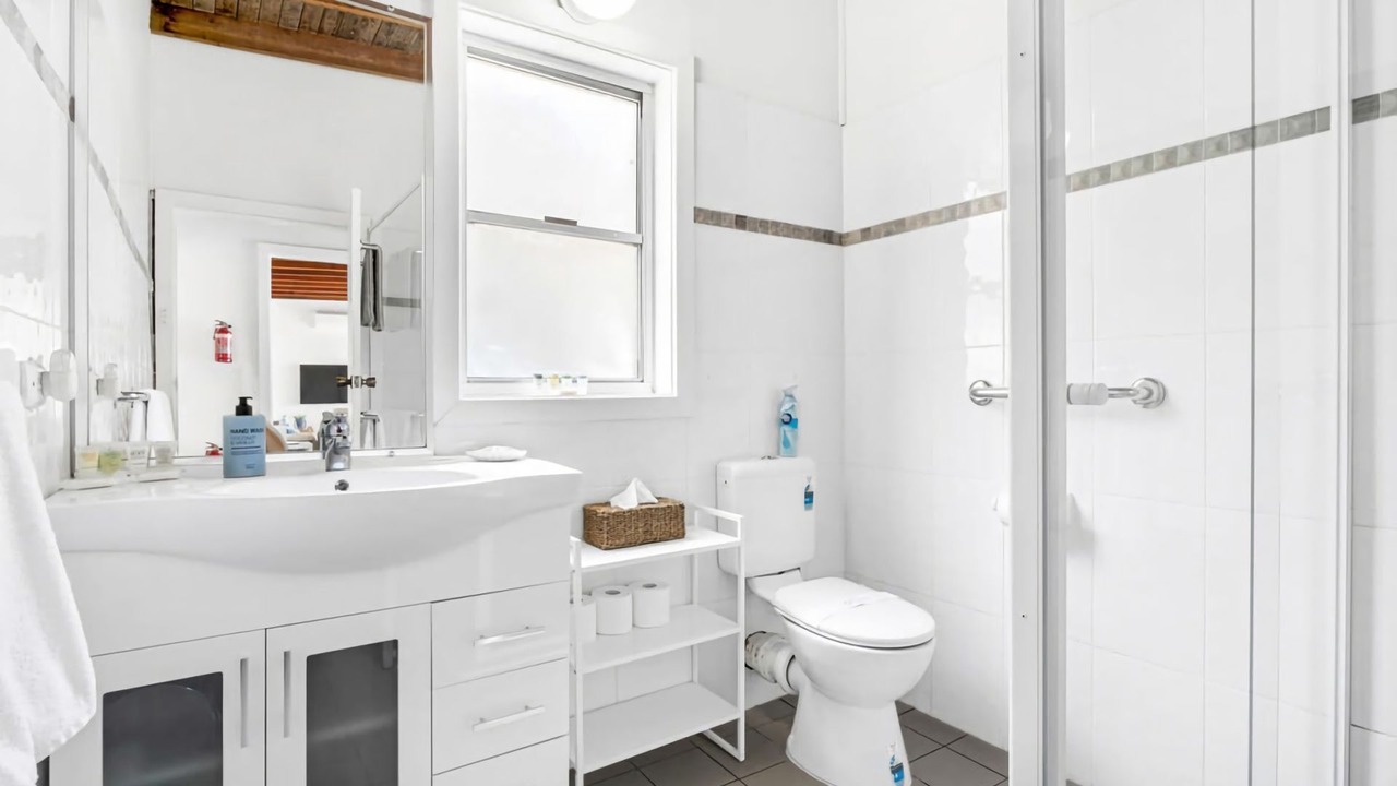Photo of Bathroom in Salamander Bay