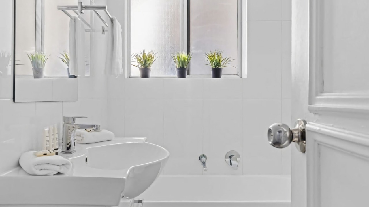 Photo of Bathroom in The Entrance