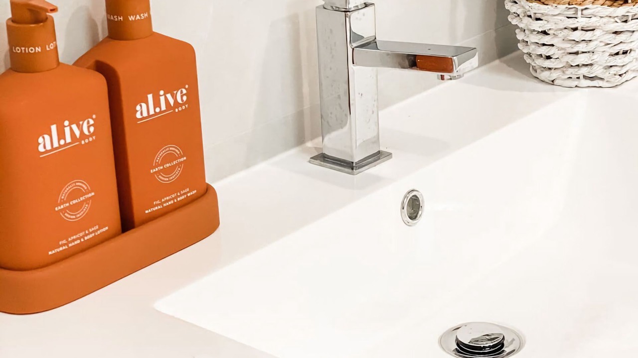 Photo of Bathroom in Shell Cove