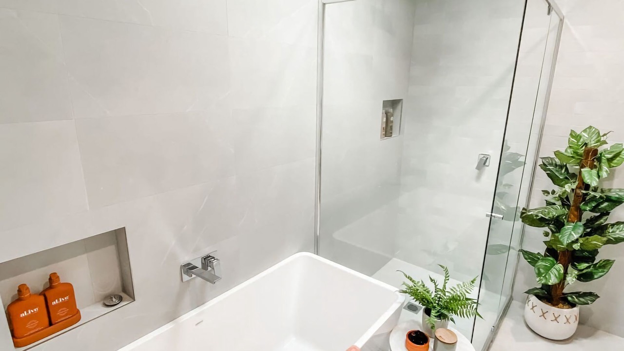 Photo of Bathroom in Shell Cove