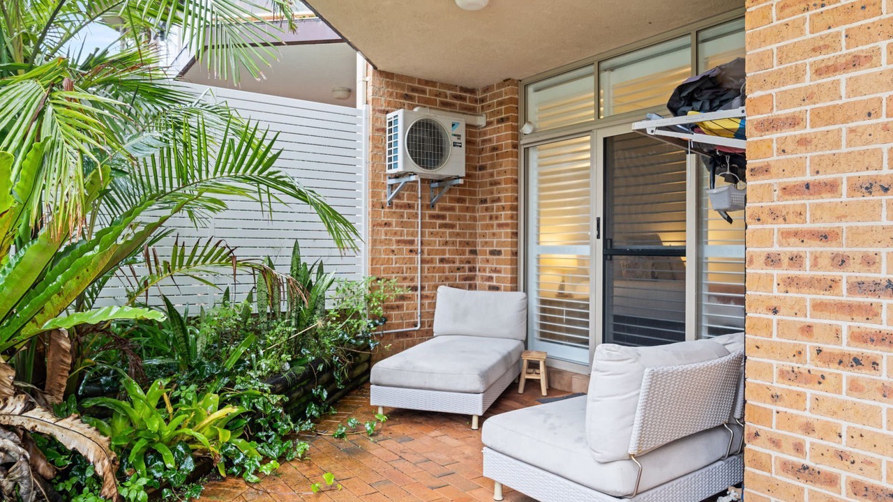 Photo of Patio Balcony in Blue Bay