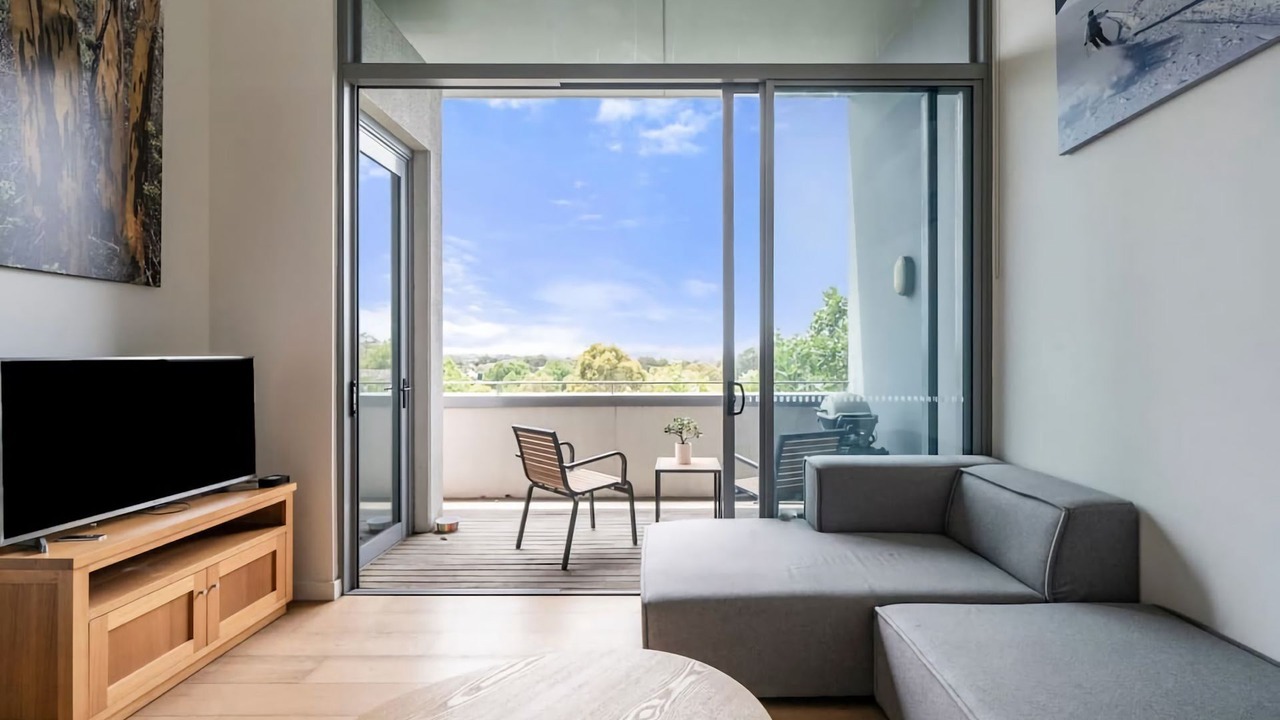 Photo of Livingroom in Crows Nest