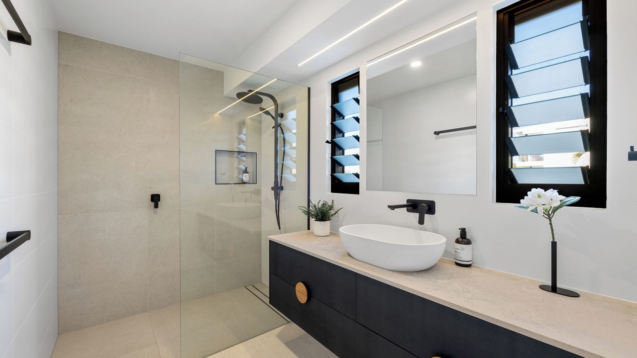 Photo of Bathroom in Warana