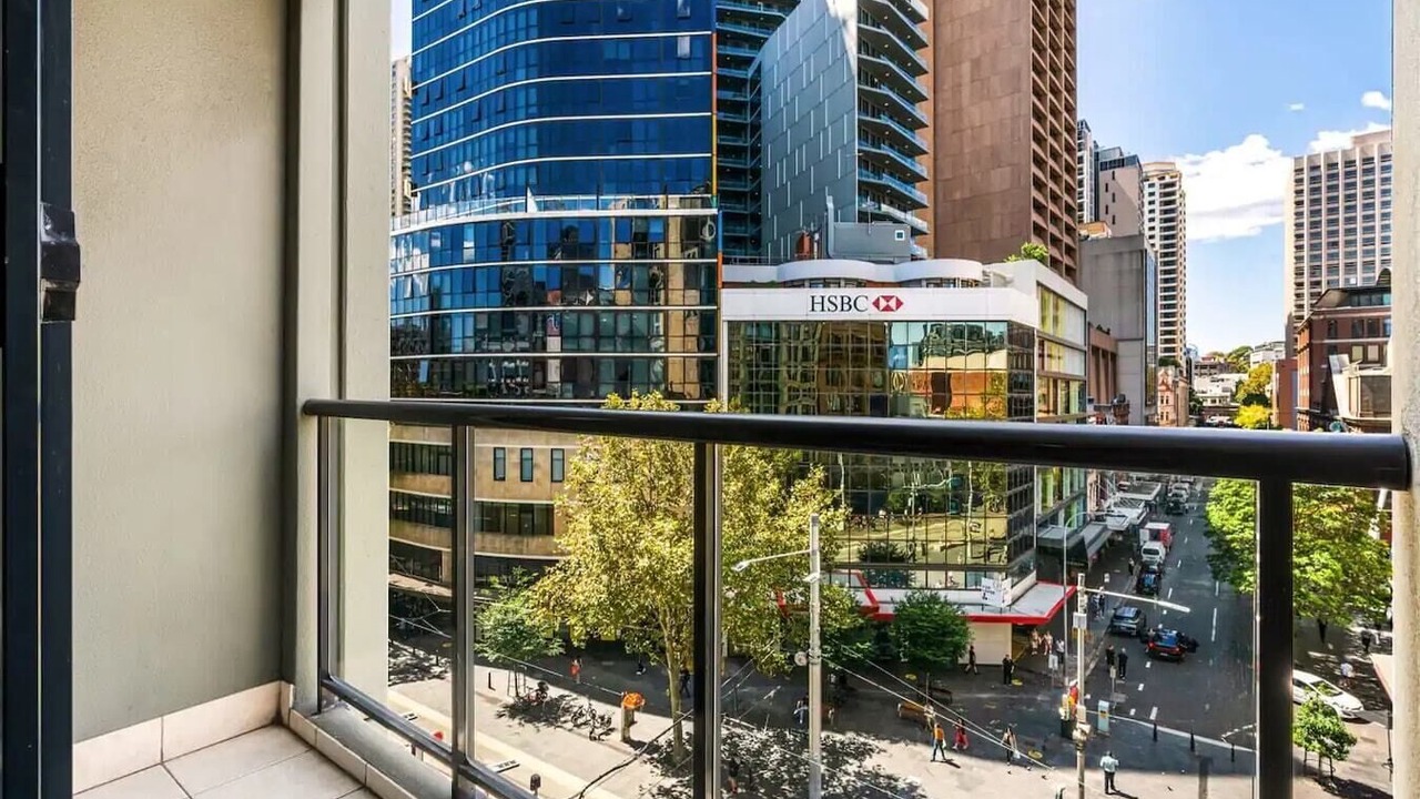 Photo of Outdoor in Haymarket