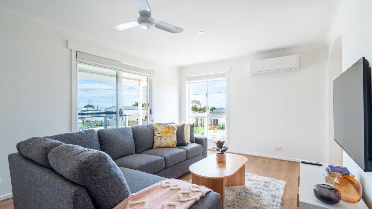 Photo of Livingroom in Clifton Springs