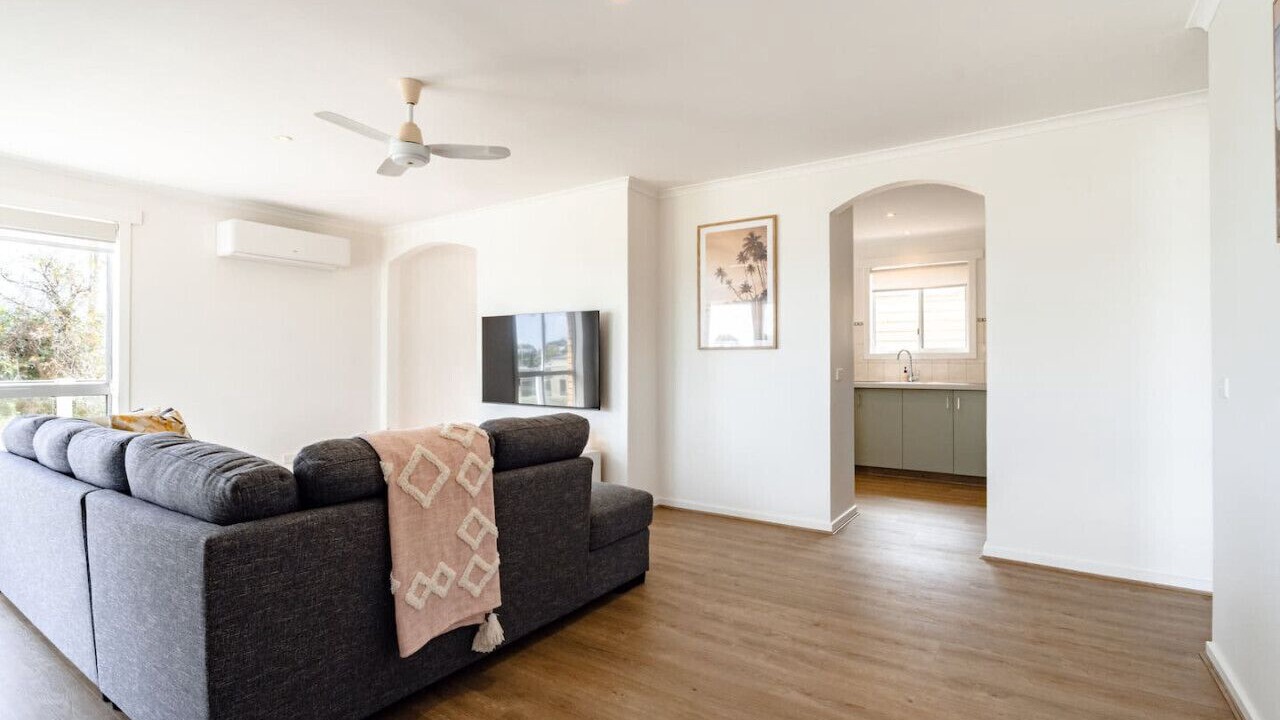 Photo of Livingroom in Clifton Springs