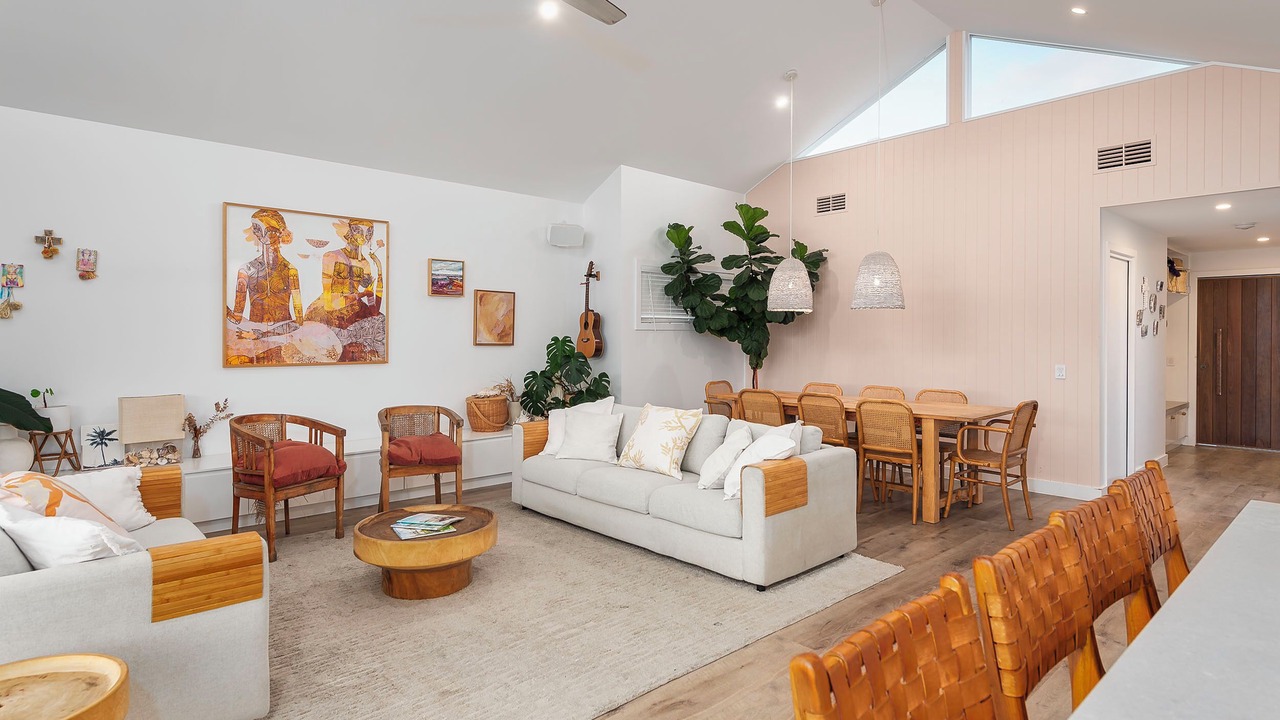 Photo of Livingroom in Currumbin Waters