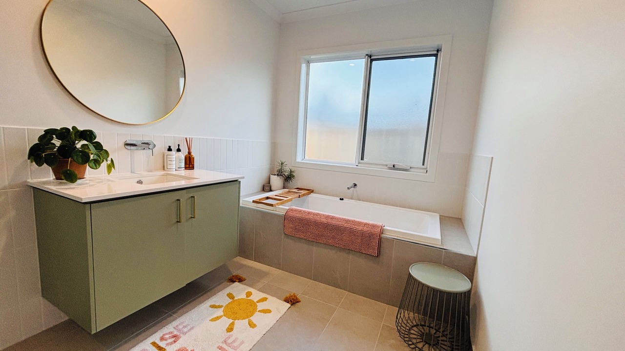 Photo of Bathroom in Armstrong Creek