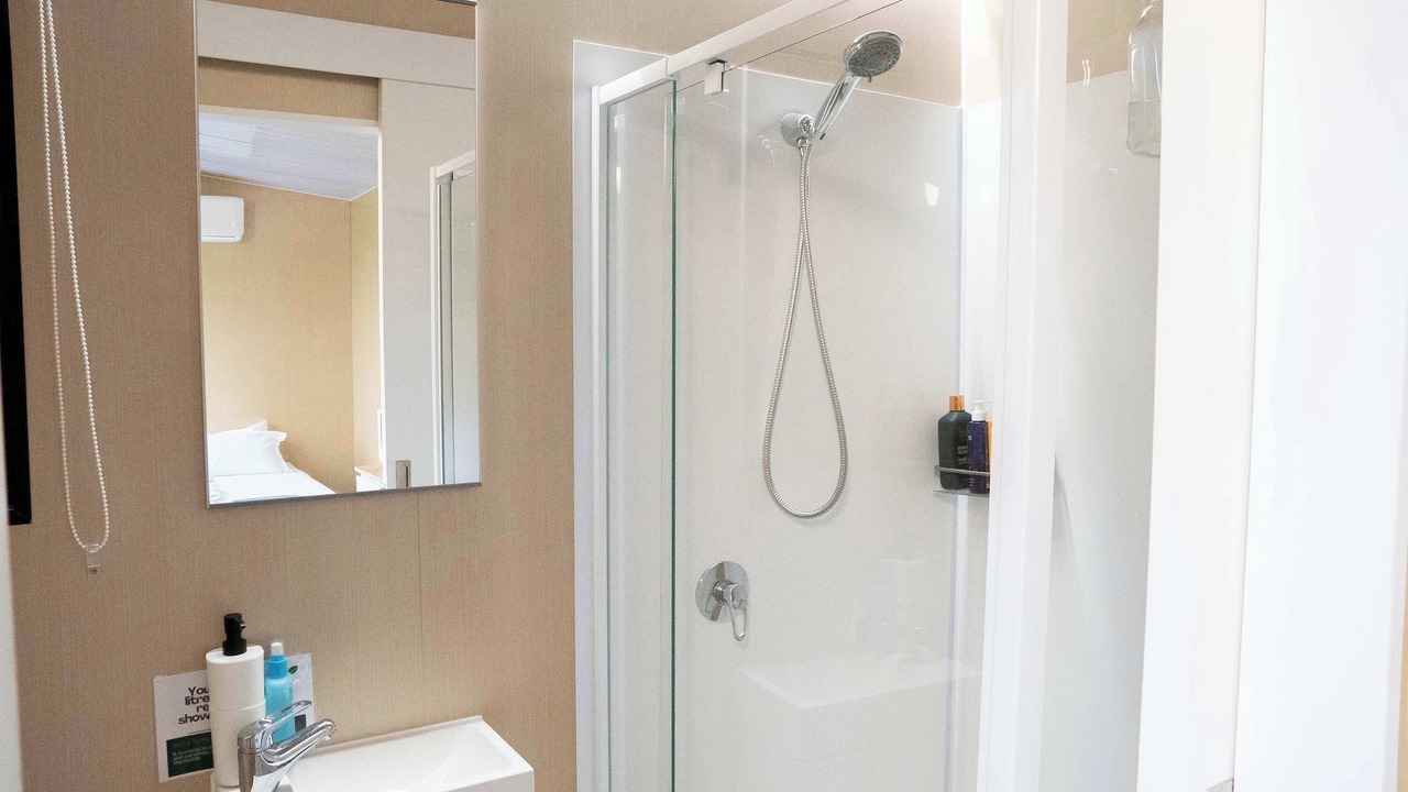 Photo of Bathroom in Peeramon