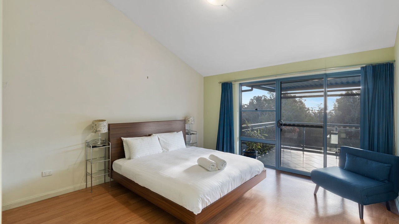 Photo of Bedroom in The Entrance