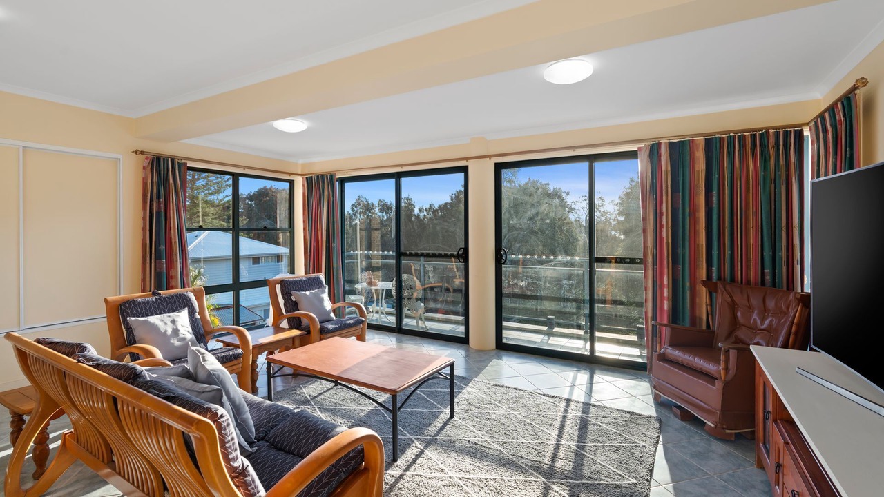 Photo of Livingroom in The Entrance
