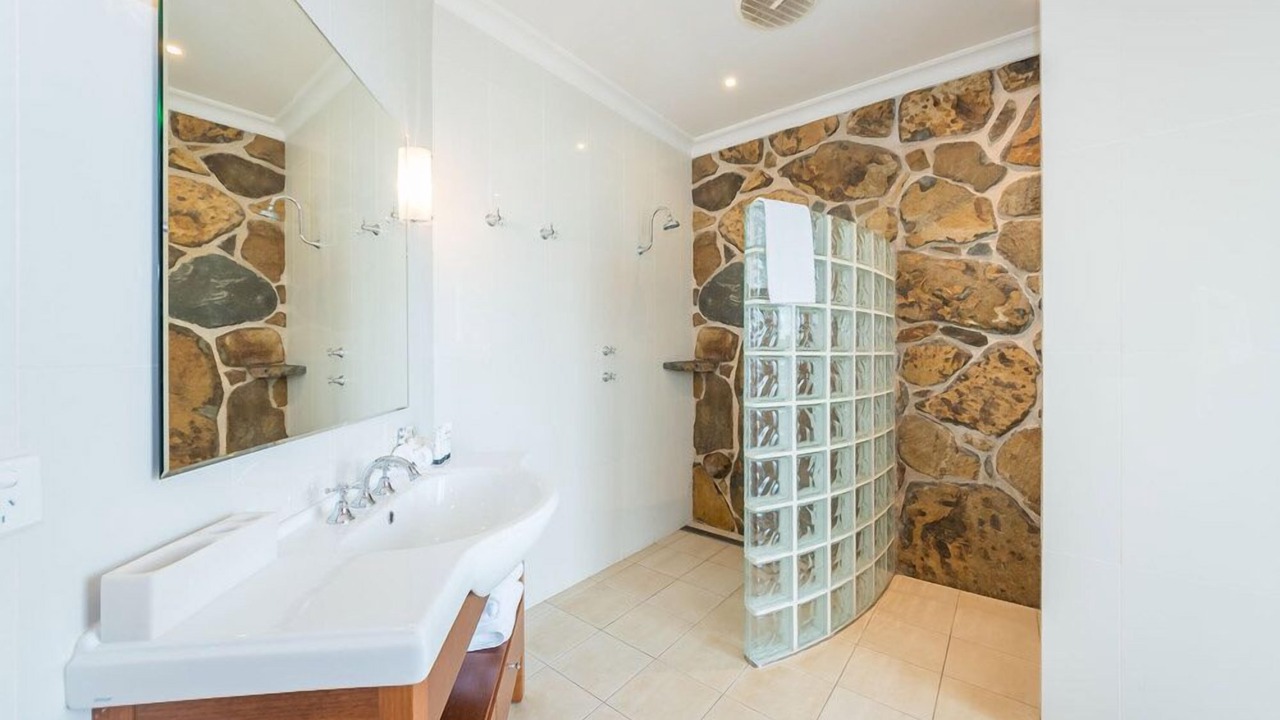 Photo of Bathroom in Possum Brush