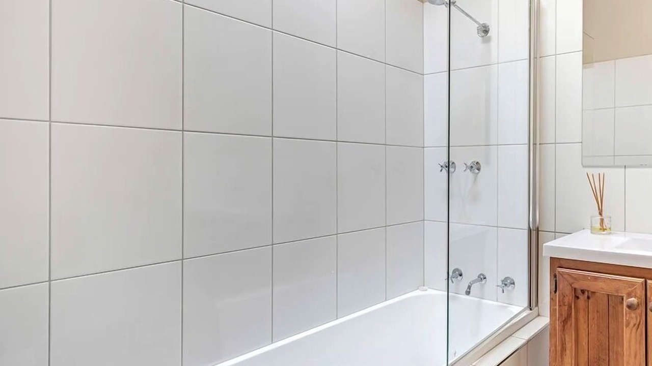 Photo of Bathroom in Deakin