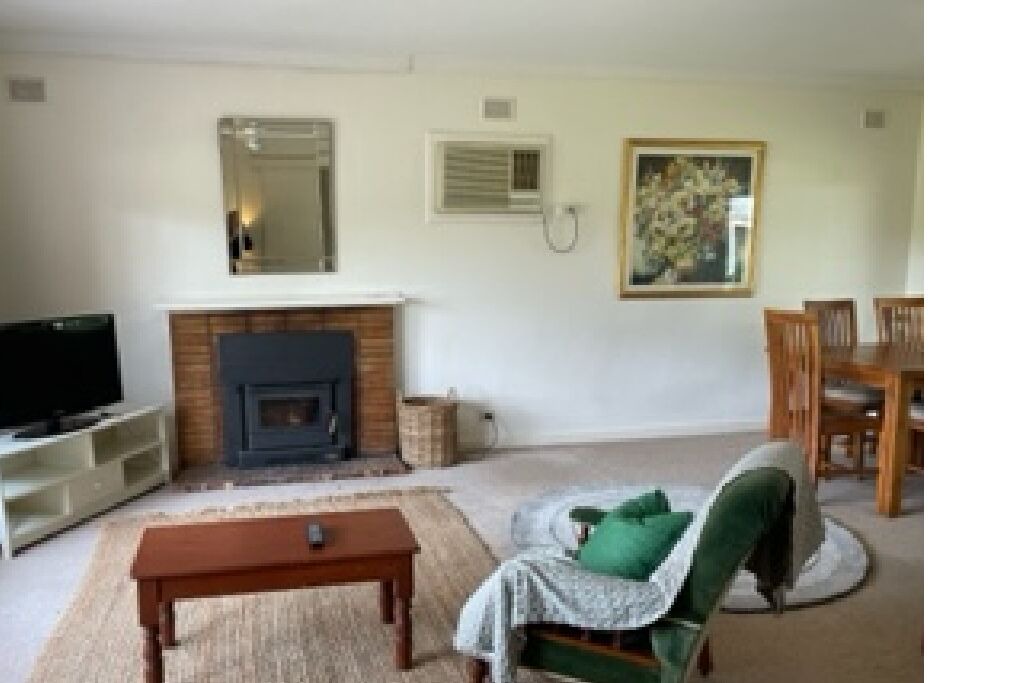 Photo of Livingroom in Hanson