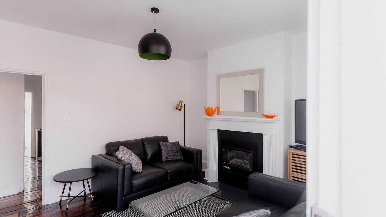 Photo of Livingroom in Battery Point