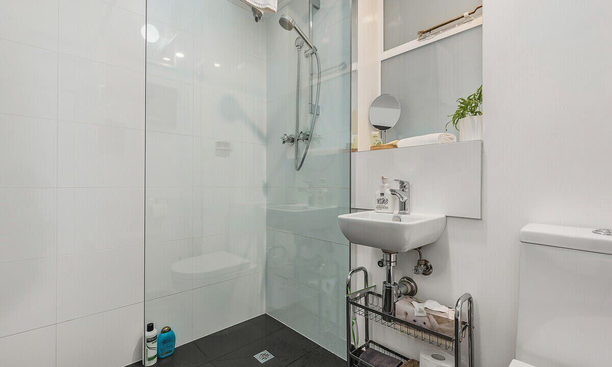 Photo of Bathroom in New Town