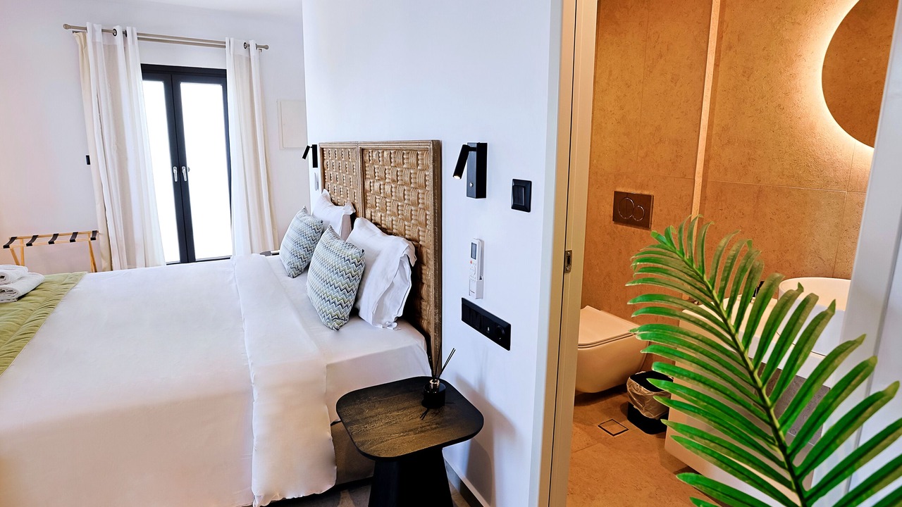 Photo of Bedroom in Naousa