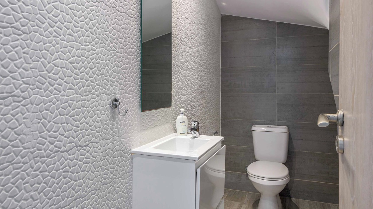 Photo of Bathroom in Lahania