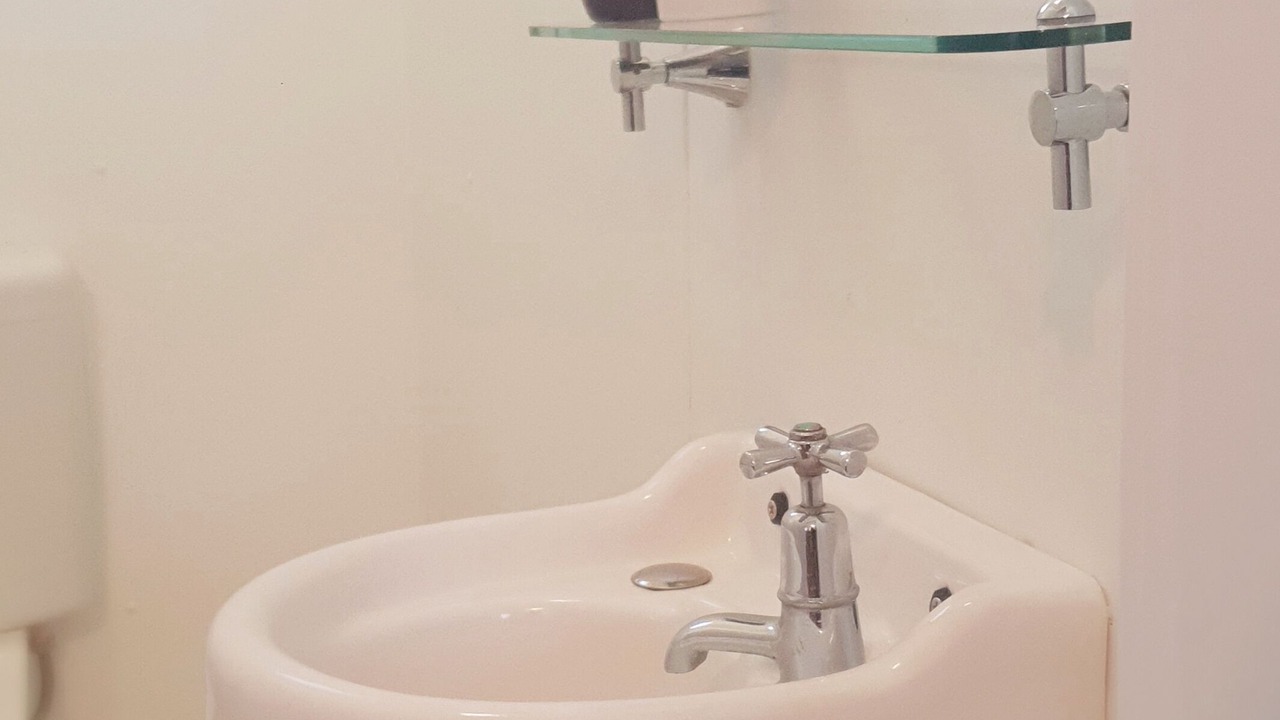Photo of Bathroom in Stanthorpe