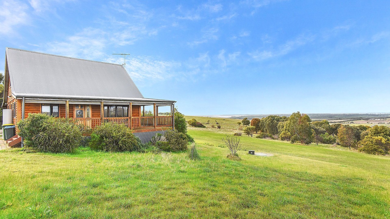 Photo of Outdoor in Currency Creek