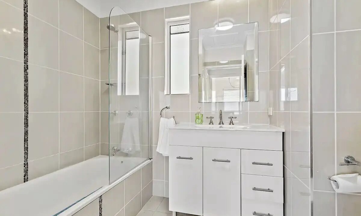 Photo of Bathroom in Airlie Beach