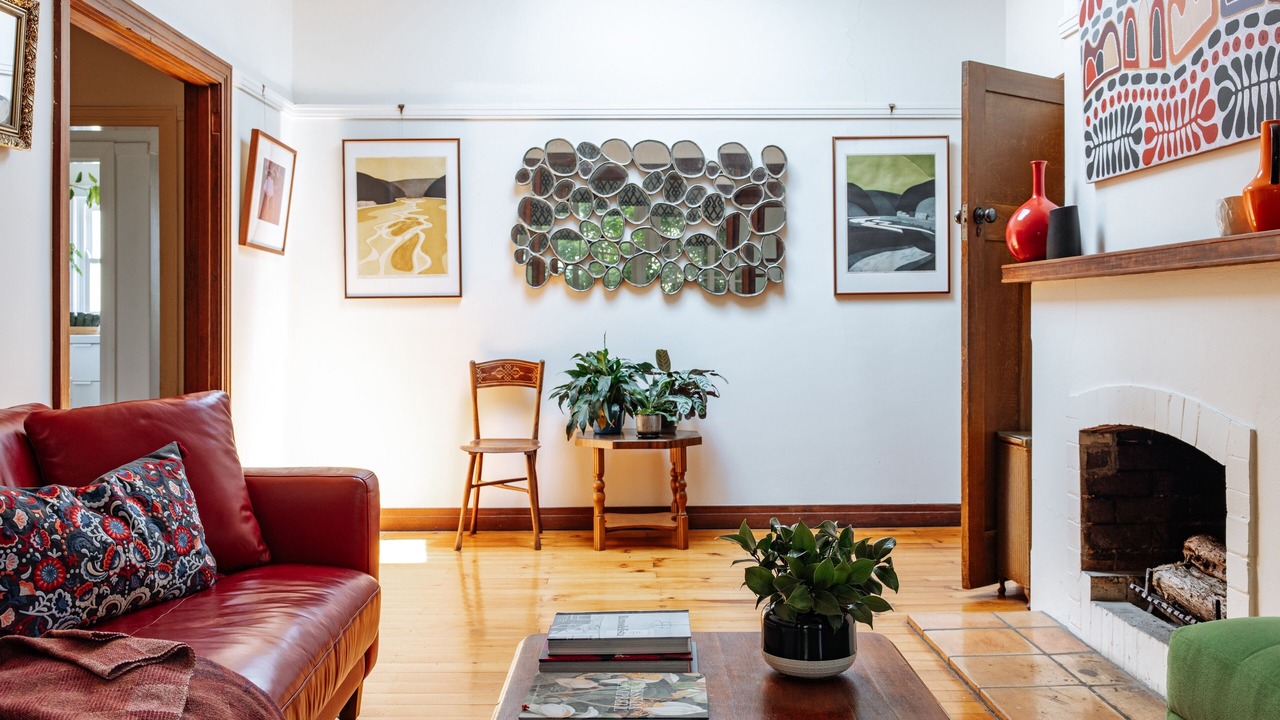 Photo of Livingroom in Reid