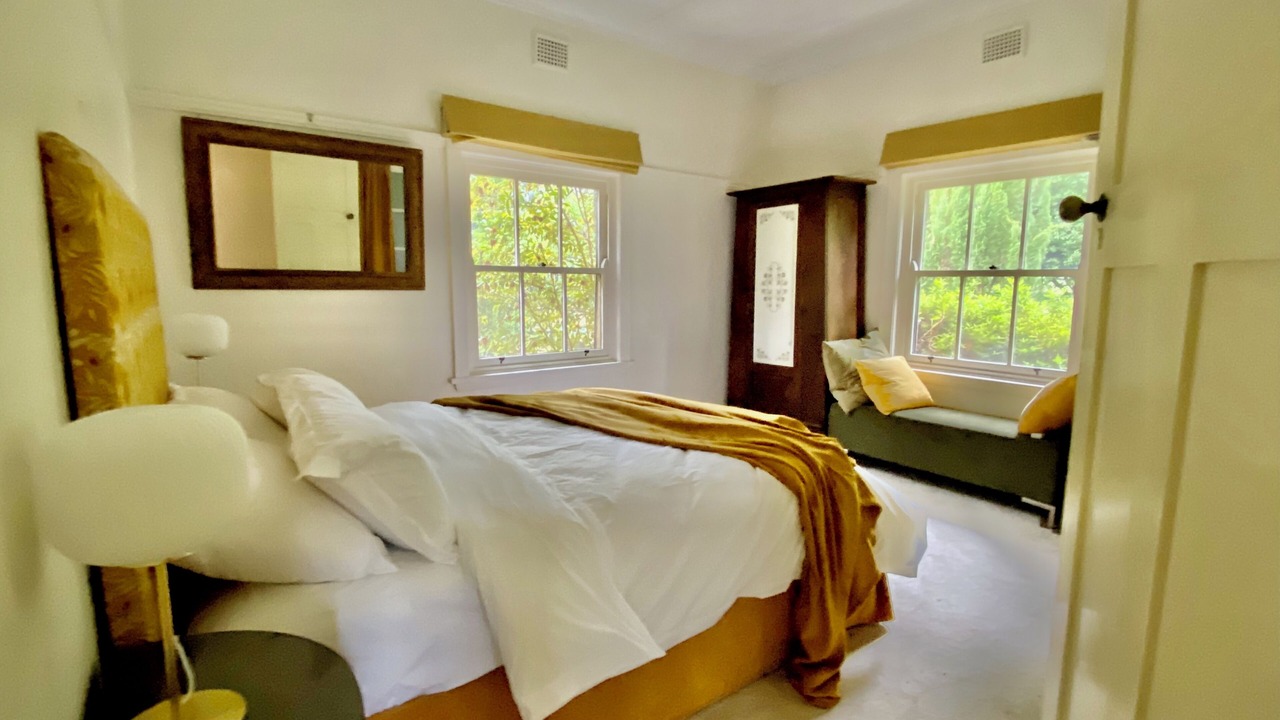 Photo of Bedroom in Reid