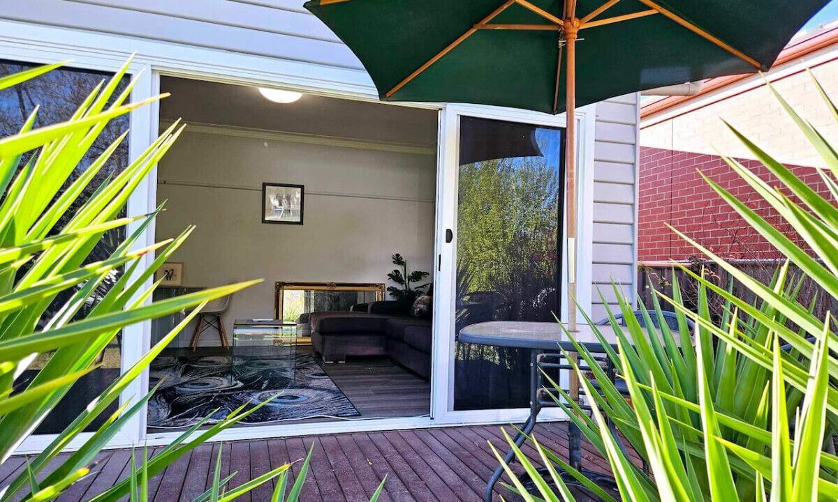 Photo of Patio Balcony in Benalla West