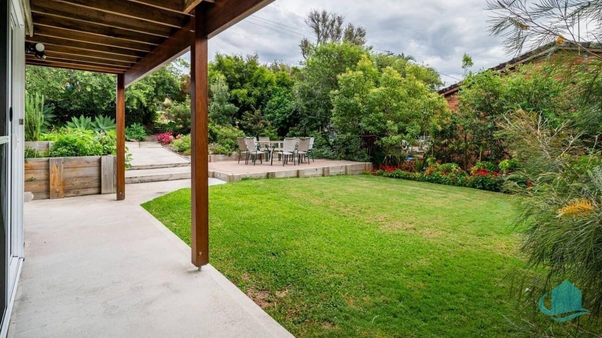 Photo of Outdoor in Caves Beach