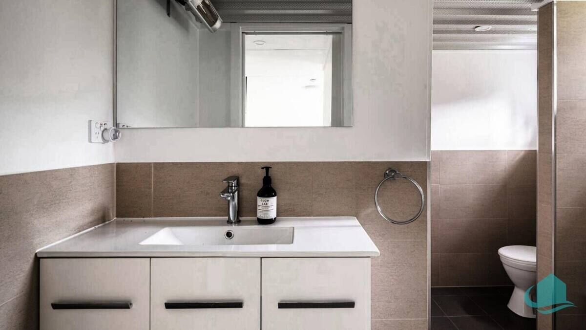Photo of Bathroom in Caves Beach
