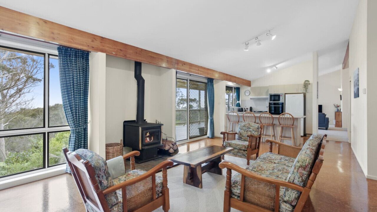 Photo of Livingroom in Wentworth Falls