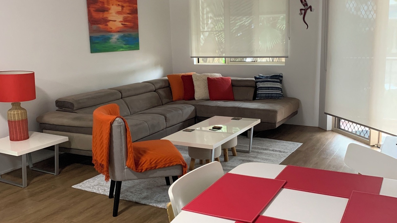 Photo of Livingroom in Holloways Beach