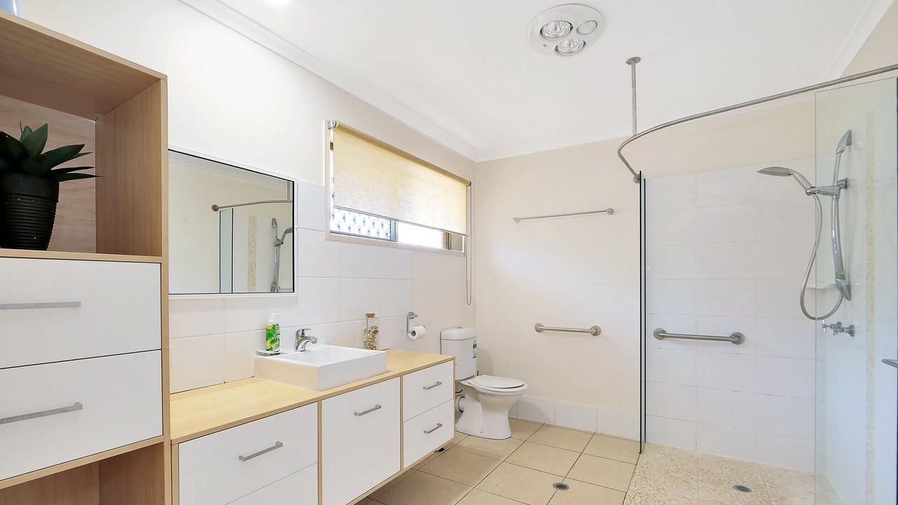 Photo of Bathroom in Woodgate