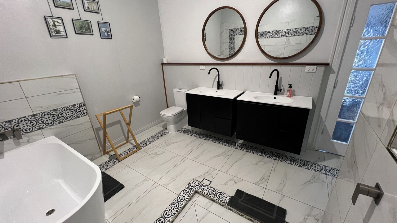 Photo of Bathroom in Renmark